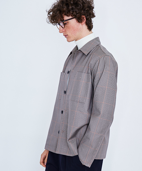 UNITED TOKYO（ユナイテッドトウキョウ）の「ビックポケットシャツ２（ブルゾン・メンズ・ダークブラウン/ブラック・1/2/3）」の17枚目の写真