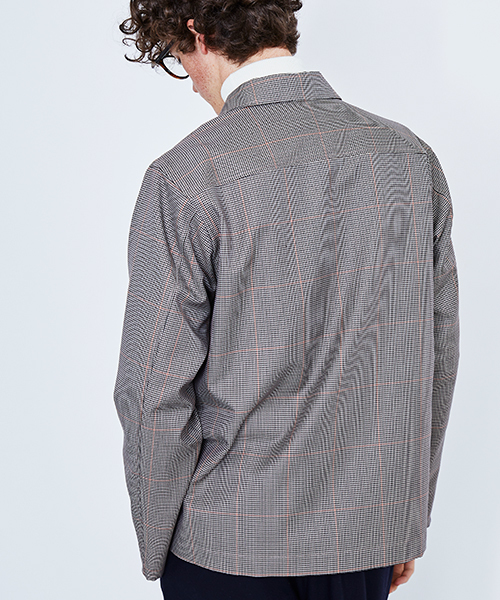 UNITED TOKYO（ユナイテッドトウキョウ）の「ビックポケットシャツ２（ブルゾン・メンズ・ダークブラウン/ブラック・1/2/3）」の16枚目の写真