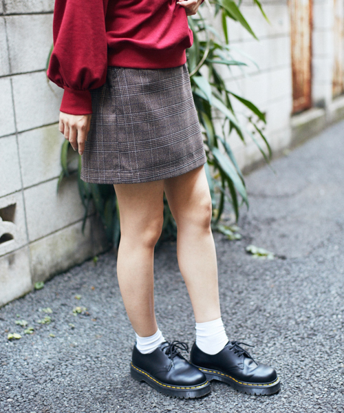 apres jour（アプレジュール）の「もこもこ起毛ひざ上丈台形柄スカート【ZOZOTOWN限定アイテム】（スカート・レディース・ダークブラウン/サックスブルー/ダークブルー/チャコール・FREE）」の15枚目の写真