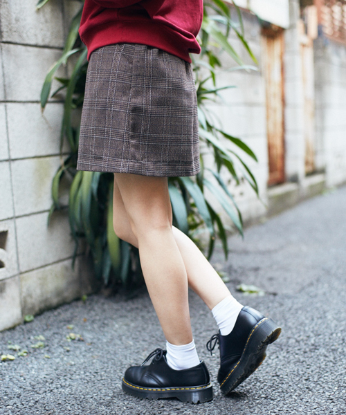 apres jour（アプレジュール）の「もこもこ起毛ひざ上丈台形柄スカート【ZOZOTOWN限定アイテム】（スカート・レディース・ダークブラウン/サックスブルー/ダークブルー/チャコール・FREE）」の14枚目の写真