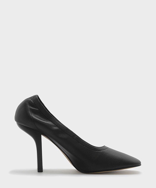 CHARLES & KEITH(チャールズ & キース)の「テパードヒールフィットパンプス / TAPERED HEEL FITTED PUMPS(パンプス・レディース・ブラック/レンガ・23.5cm/23cm/24.5cm)」の2枚目の写真