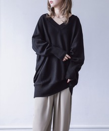 『ドルマンVネックニット』