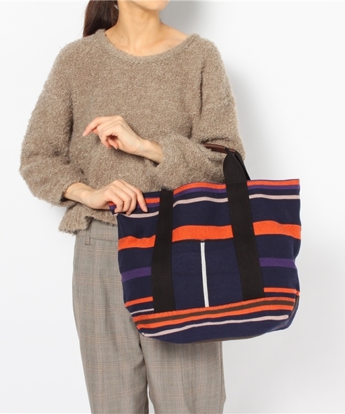 LIVETART(リヴェタート)の「玉木新雌/トートバッグ(トートバッグ・レディース・ネイビー・FREE)」の7枚目の写真