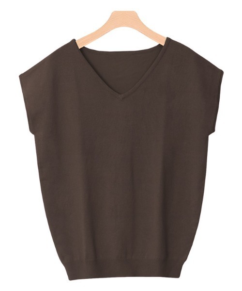 Pierrot（ピエロ）の「選べる2ネックシルクタッチフレンチスリーブニット Vネック クルーネック ウォッシャブル（ニット/セーター・レディース・オフホワイト/ブラック/シルバーグレー/ネイビー/ブルー系その他/ライトパープル/ピンク系その他/ブラウン/バーガンディー/サーモンピンク/ピンク系その他2/ブルー系その他3/ブルー系その他2/ベージュ系その他2/オレンジ系その他/ホワイト系その他/ブラック系その他/グレー系その他/オレンジ/グレー/ベージュ系その他/パープル系その他/ブルー系その他5/ブルー系その他4/ブラウン系その他/グリーン系その他/ベージュ系その他3/ベージュ系その他5/ベージュ系その他6/ライトグリーン/ベージュ系その他4/レッド系その他/ブラウン系その他2/ダークブラウン/ブラウン系/ミント/ピンク系/モカ/ピンク/グリーン系/グリーン系その他2/グリーン/パープル系その他2/グリーン系その他3/グリーン系その他4/ラベンダー/ピンク系その他3/ピンク系その他4/グレー系その他3/ライトピンク/ピンク系その他5/グレー系その他2・M/L）」の11枚目の写真