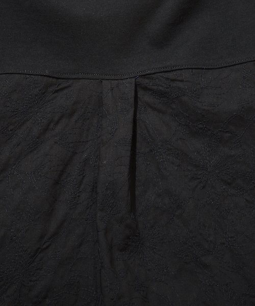 rehacer(レアセル)の「rehacer : Flower Back Tuck Wide CS / フラワー バックタック ワイド カットソー(Tシャツ/カットソー・メンズ・ホワイト/ブラック/グレー・SMALL/MEDIUM/LARGE)」の13枚目の写真