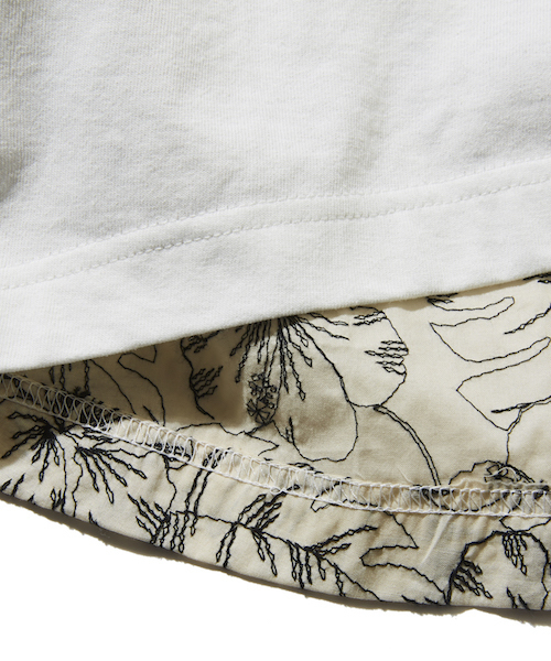 rehacer(レアセル)の「rehacer : Flower Back Tuck Wide CS / フラワー バックタック ワイド カットソー(Tシャツ/カットソー・メンズ・ホワイト/ブラック/グレー・SMALL/MEDIUM/LARGE)」の18枚目の写真