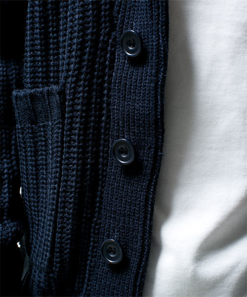 NANO universe（ナノユニバース）の「AKM×nano・universe/ Shawl-CollarCardigan（カーディガン/ボレロ・メンズ・ブラック/ダークグレー/ライトグレー/ダークブラウン/ベージュ/ダークグリーン/ブルー/ネイビー・SMALL/MEDIUM/LARGE/X-LARGE）」の18枚目の写真