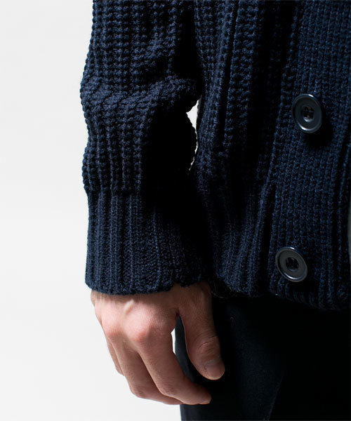 NANO universe（ナノユニバース）の「AKM×nano・universe/ Shawl-CollarCardigan（カーディガン/ボレロ・メンズ・ブラック/ダークグレー/ライトグレー/ダークブラウン/ベージュ/ダークグリーン/ブルー/ネイビー・SMALL/MEDIUM/LARGE/X-LARGE）」の19枚目の写真