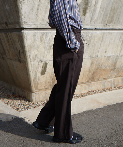 MAISON SPECIAL(メゾンスペシャル)の「ナイロンドライツイルパジャマパンツ 【MAISON SPECIAL/メゾンスペシャル】(チノパンツ・メンズ・ブラック/ダークブラウン・44/46/48)」の11枚目の写真