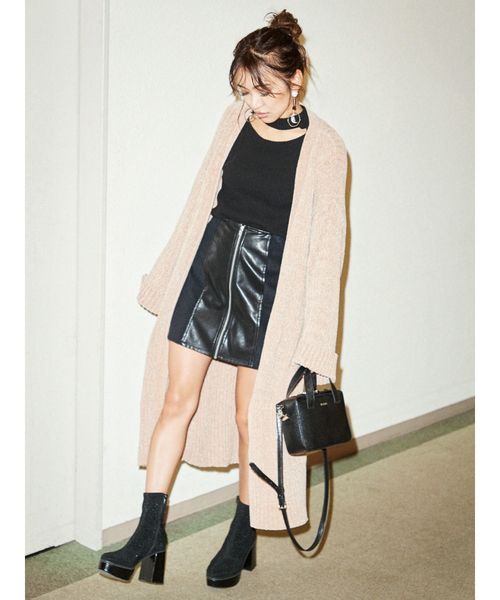 EVRIS（エヴリス）の「FIT SLIMチャンキーブーツ（ブーツ・レディース・ブラック/カーキ・SMALL/MEDIUM/LARGE）」の7枚目の写真