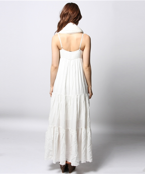 goa(ゴア)の「麻レーヨンストール付マキシワンピース(ワンピース・レディース・オフホワイト/キナリ/ベージュ/ブルー・FREE)」の7枚目の写真