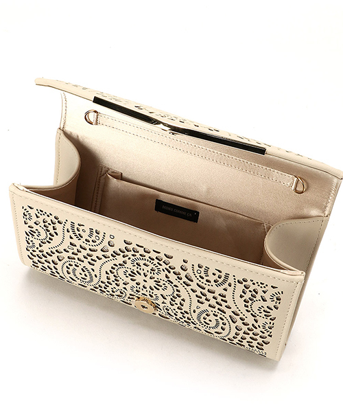 MONO　COMME CA（モノコムサ）の「カッティングレース パーティバッグ（クラッチバッグ・レディース・ブラック/ベージュ・FREE）」の7枚目の写真