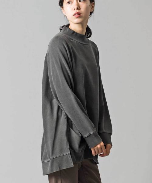 OMNES(オムネス)の「ピグメントバイオ加工 スウェット裏毛ボトルネックプルオーバー(Tシャツ/カットソー・レディース・ネイビー/カーキ/モカ/ブラック・FREE)」の5枚目の写真