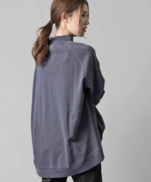 OMNES(オムネス)の「ピグメントバイオ加工 スウェット裏毛ボトルネックプルオーバー(Tシャツ/カットソー・レディース・ネイビー/カーキ/モカ/ブラック・FREE)」の13枚目の写真