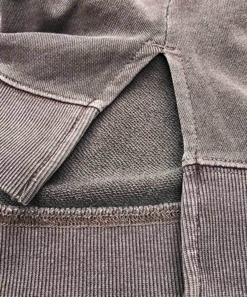 OMNES(オムネス)の「ピグメントバイオ加工 スウェット裏毛ボトルネックプルオーバー(Tシャツ/カットソー・レディース・ネイビー/カーキ/モカ/ブラック・FREE)」の15枚目の写真