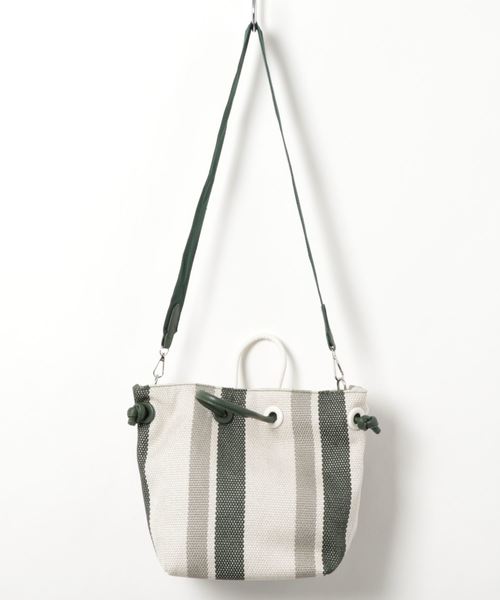 VitaFelice（ヴィータフェリーチェ）の「ストライプ2way巾着ショルダーバッグ（ショルダーバッグ・レディース・ブラック/ブラウン/グリーン/キャメル・FREE）」の8枚目の写真