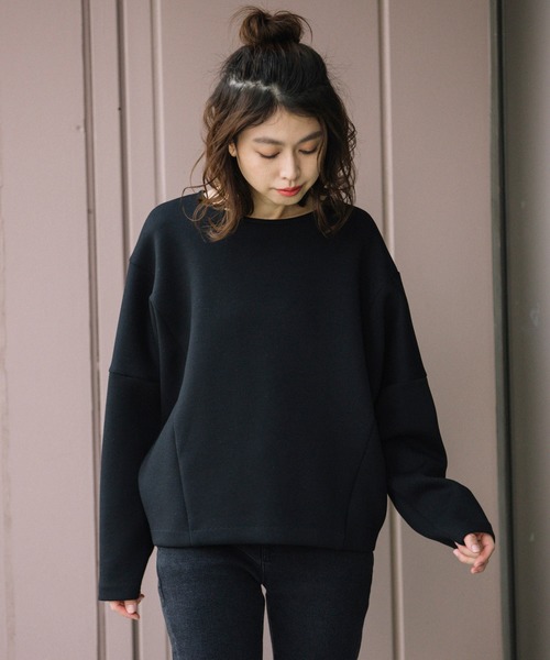 Munich(ミューニック)の「ダブルニットツイルラウンドネックプルオーバー(セットアップ可)(Tシャツ/カットソー・レディース・ブラック/ブラウン/ブラック×ホワイト/グレイッシュベージュ・FREE)」の2枚目の写真