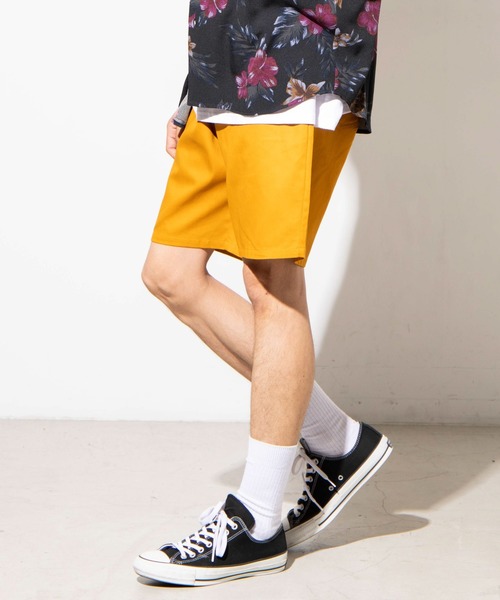 WEGO（ウィゴー）の「WEGO/【ユニセックスで使える】DADショートパンツ / シェフショーツ（チノパンツ・メンズ・マスタード/その他1/その他2/ベージュ/その他3/ホワイト/ブラック/ネイビー/ホワイト系その他/ブラック系その他/パープル/アイボリー・LARGE/MEDIUM/SMALL）」の9枚目の写真