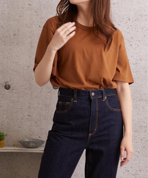 Upcycle(アップサイクル)の「【Upcycle/アップサイクル】T-SHIRT (UN)(Tシャツ/カットソー・レディース・ホワイト/ブラック/ブラウン/オリーブドラブ/ブルー/ネイビー/イエロー/オレンジ・SMALL/MEDIUM/LARGE/X-LARGE)」の4枚目の写真