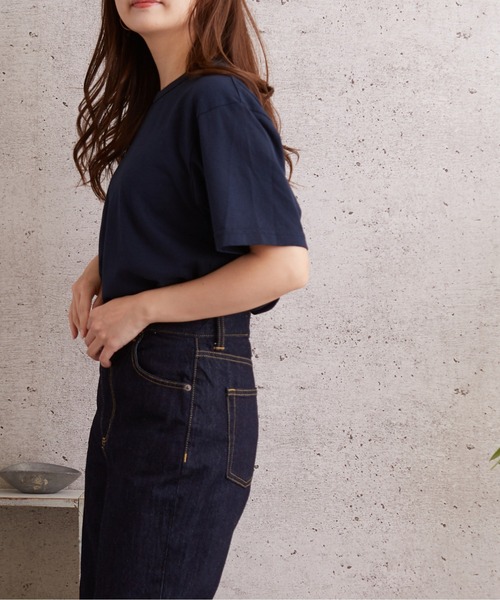 Upcycle(アップサイクル)の「【Upcycle/アップサイクル】T-SHIRT (UN)(Tシャツ/カットソー・レディース・ホワイト/ブラック/ブラウン/オリーブドラブ/ブルー/ネイビー/イエロー/オレンジ・SMALL/MEDIUM/LARGE/X-LARGE)」の19枚目の写真