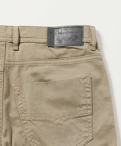 DIESEL（ディーゼル）の「ストレッチ スリムフィット チノパンツ TEPPHAR（チノパンツ・メンズ・ベージュ/ネイビー・28inch/31inch/34inch/29inch/33inch/30inch/32inch）」の4枚目の写真