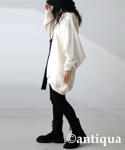 antiqua(アンティカ)の「超ビッグシルエット!コクーントップス(スウェット・レディース・グレイッシュベージュ/アッシュ/アイボリー/カーキ/ブルー系その他/オレンジ/パープル/グリーン系その他・FREE)」の18枚目の写真