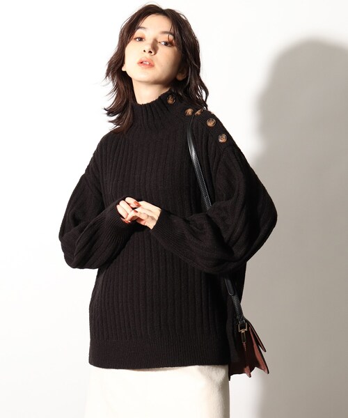 OZOC（オゾック）の「◇【洗える】肩ボタンハイネックニット