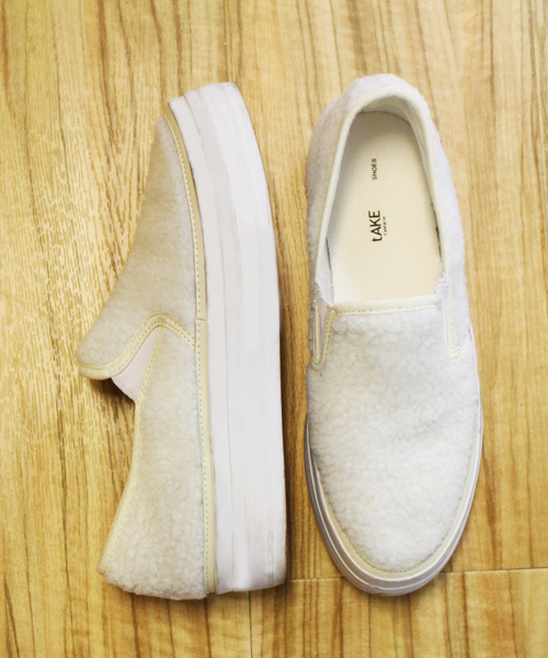 Kastane（カスタネ）の「【Kastane】厚底ボアスリッポン（スニーカー・レディース・アイボリー/ブラック・38/36/37）」の12枚目の写真