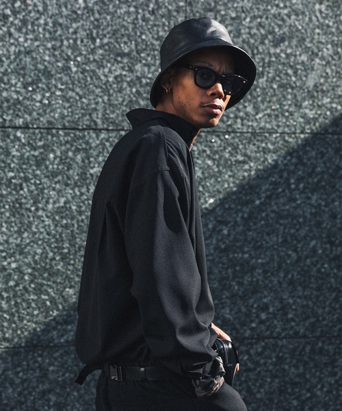 UNITED TOKYO（ユナイテッドトウキョウ）の「ウールボリュームスリーブシャツ（シャツ/ブラウス・メンズ・ブラック/グレー・1/2）」の5枚目の写真