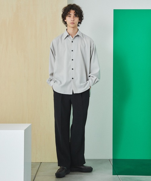 UNITED TOKYO（ユナイテッドトウキョウ）の「ウールボリュームスリーブシャツ（シャツ/ブラウス・メンズ・ブラック/グレー・1/2）」の6枚目の写真