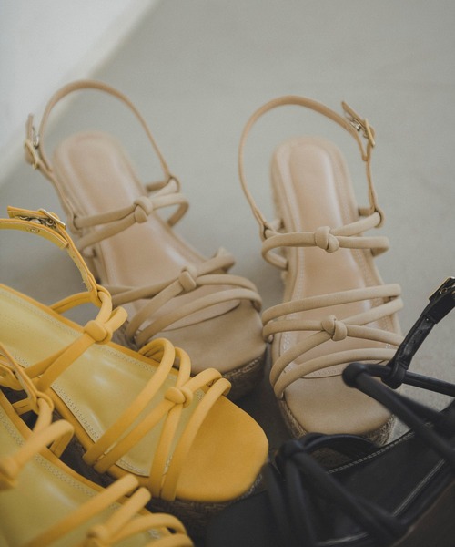 FREE'S MART（フリーズマート）の「◆タイトノットサンダル（サンダル・レディース・ブラック/グレー/イエロー・SMALL/MEDIUM）」の16枚目の写真