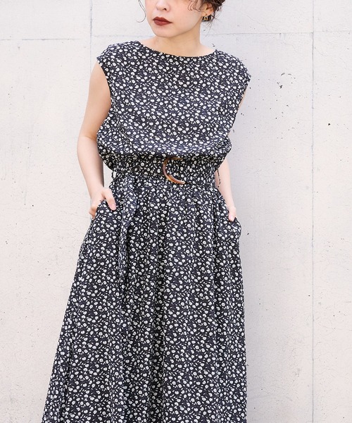 natural couture（ナチュラルクチュール）の「【WEB限定カラー有り】べっ甲Dかん太ベルト涼しげワンピース（ワンピース・レディース・ブラック/ベージュ/パープル/ミント/その他1/その他2/その他3/その他4・FREE）」の7枚目の写真