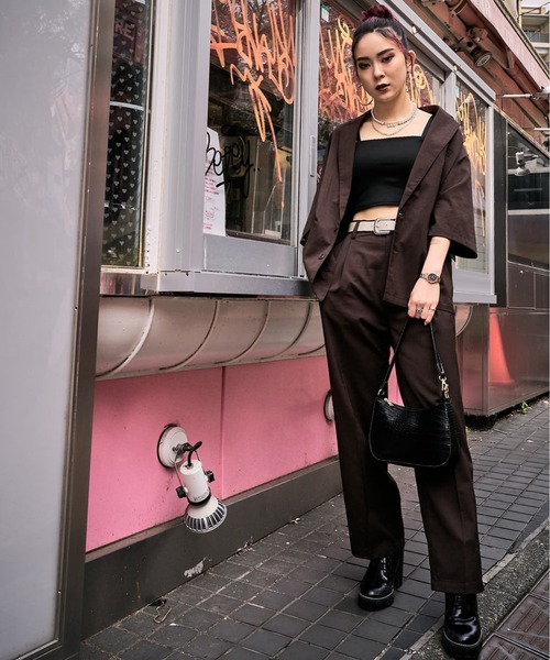 PUBLUX（パブリュクス）の「【PUBLUX/パブリュクス×ベルエポック】セットアップ ショートスリーブテーラードジャケット&センタープレスワイドスラックス（セットアップ・メンズ・ブラック/サックスブルー/ブラウン・SMALL/MEDIUM/LARGE）」の2枚目の写真