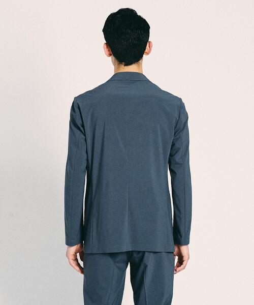 UNITED ARROWS（ユナイテッドアローズ）の「＜UNITED ARROWS "COZY"＞ ファンクション ライトポリエステル タフタ 2B ジャケット（テーラードジャケット・メンズ・ベージュ/ネイビー/グレー・SMALL/MEDIUM/LARGE/X-LARGE）」の11枚目の写真