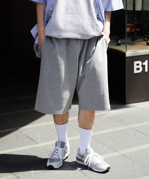 FREAK'S STORE（フリークスストア）の「HEAVY WEIGHT SWEAT SHORTS/ヘビーウェイト スウェット ショーツ/ワイド/イージーパンツ（その他パンツ・メンズ・グレー/ブラック/オフホワイト・MEDIUM/LARGE）」の19枚目の写真