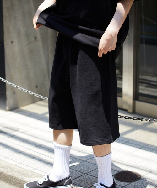 FREAK'S STORE（フリークスストア）の「HEAVY WEIGHT SWEAT SHORTS/ヘビーウェイト スウェット ショーツ/ワイド/イージーパンツ（その他パンツ・メンズ・グレー/ブラック/オフホワイト・MEDIUM/LARGE）」の10枚目の写真