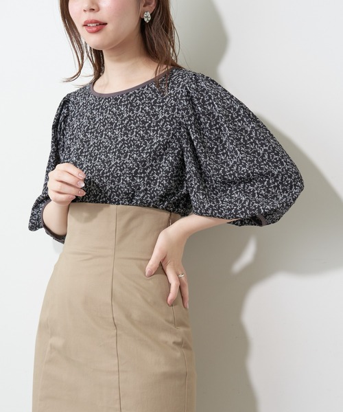 natural couture(ナチュラルクチュール)の「パイピングデザインアソート柄ブラウス(シャツ/ブラウス・レディース・その他1/その他2/その他3/その他4・FREE)」の4枚目の写真