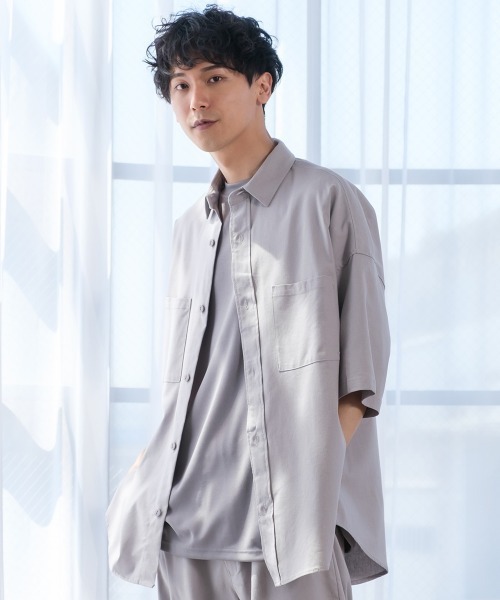 improves（インプローブス）の「麻レーヨン オーバーサイズ 半袖シャツ セットアップ対応（シャツ/ブラウス・メンズ・ライトグレー/ブラック/ネイビー/カーキ/ライトベージュ/キナリ・MEDIUM/LARGE）」の4枚目の写真