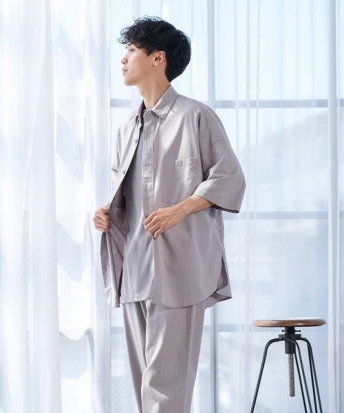 improves（インプローブス）の「麻レーヨン オーバーサイズ 半袖シャツ セットアップ対応（シャツ/ブラウス・メンズ・ライトグレー/ブラック/ネイビー/カーキ/ライトベージュ/キナリ・MEDIUM/LARGE）」の13枚目の写真