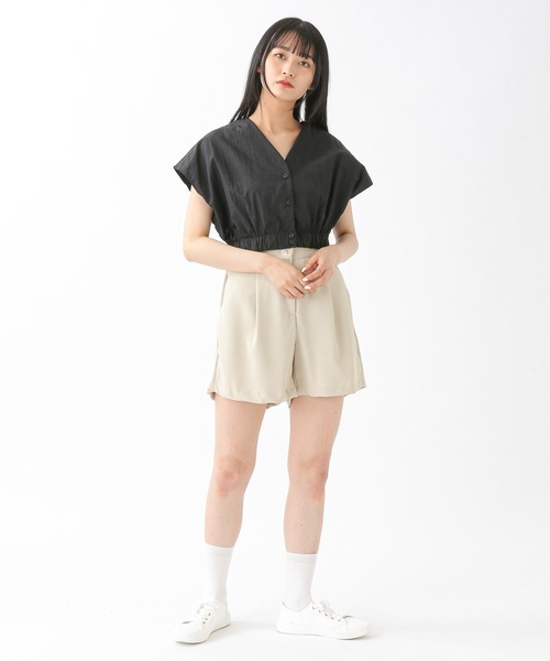 ALAND(エーランド)の「3.3 Field Trip/シャーリングヘムVネックブラウス 2216552(シャツ/ブラウス・レディース・ブラック/ブラウン/アイボリー・FREE)」の6枚目の写真