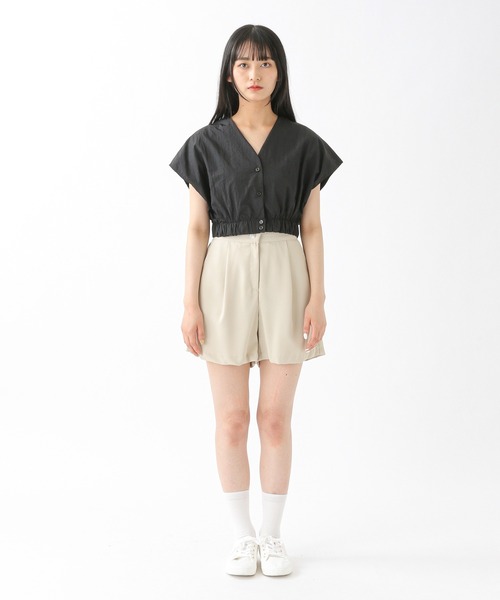 ALAND(エーランド)の「3.3 Field Trip/シャーリングヘムVネックブラウス 2216552(シャツ/ブラウス・レディース・ブラック/ブラウン/アイボリー・FREE)」の17枚目の写真