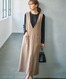 Ｖネックロングジャンパースカート