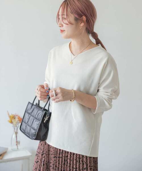 ITEMS URBANRESEARCH(アイテムズ アーバンリサーチ)の「カットミラノプルオーバー(Tシャツ/カットソー・レディース・キャメル/モカ/ピンク/ブラック/オフホワイト・FREE)」の1枚目の写真