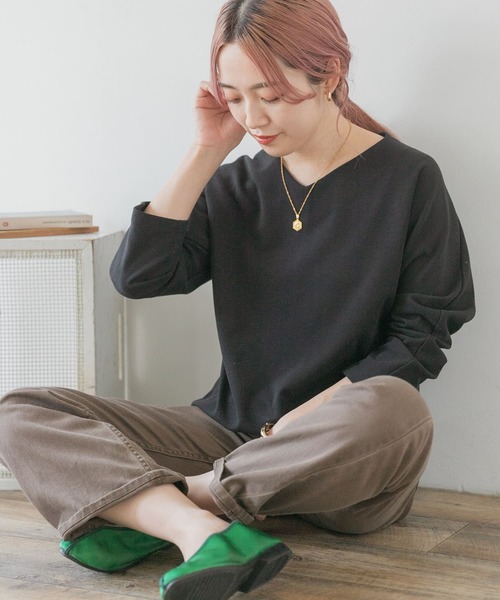 ITEMS URBANRESEARCH(アイテムズ アーバンリサーチ)の「カットミラノプルオーバー(Tシャツ/カットソー・レディース・キャメル/モカ/ピンク/ブラック/オフホワイト・FREE)」の2枚目の写真