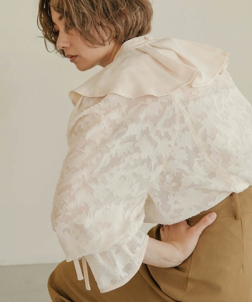 Bab（バブ）の「【WEB限定】ビッグカラーシアーブラウス（シャツ/ブラウス・レディース・ブラック/アイボリー・M）」の10枚目の写真