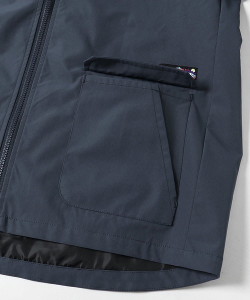 KRIFF MAYER(クリフメイヤー)の「《WEB限定》マウンテンパーカー(マウンテンパーカー・メンズ・ブラック/ベージュ/ネイビー・MEDIUM/LARGE/X-LARGE)」の12枚目の写真