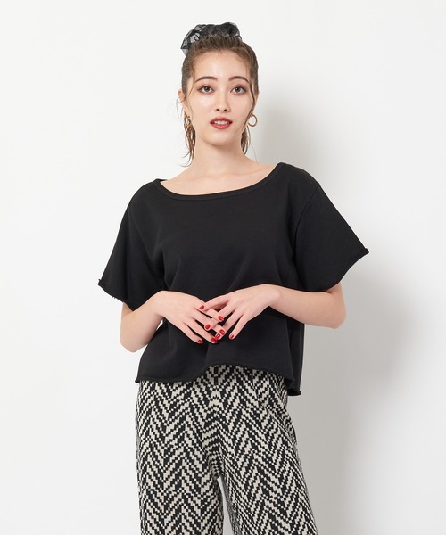 SPIRALGIRL（スパイラルガール）の「バックプリントミニ裏毛トップス（Tシャツ/カットソー・レディース・ブラック/ベージュ/パープル・FREE）」の15枚目の写真