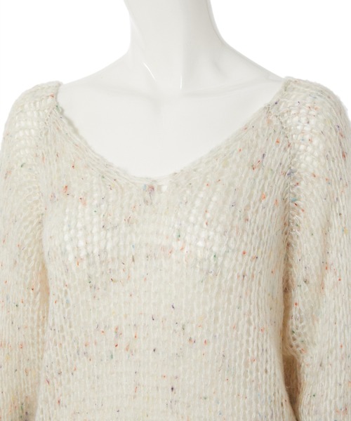 fifth calin（フィフスカラン）の「スプレーカラーVネックルーズニット（ニット/セーター・レディース・ブラック/ホワイト・MEDIUM）」の5枚目の写真