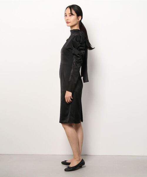 Romansual(ロマンシュアル)の「Romansual/バックリボンパワショルサテンワンピース(ワンピース・レディース・ブラック・FREE)」の9枚目の写真