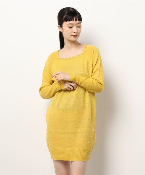 REAL CUBE（リアルキューブ）の「ビジュー付きニットチュニックワンピース（ワンピース・レディース・ブルー/グリーン/ベージュ/イエロー/ネイビー・M）」の5枚目の写真